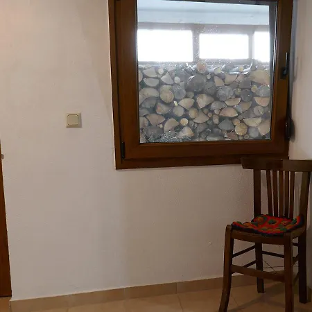 דירה In - O Elato